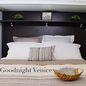 Apartment Goodnight, Venice