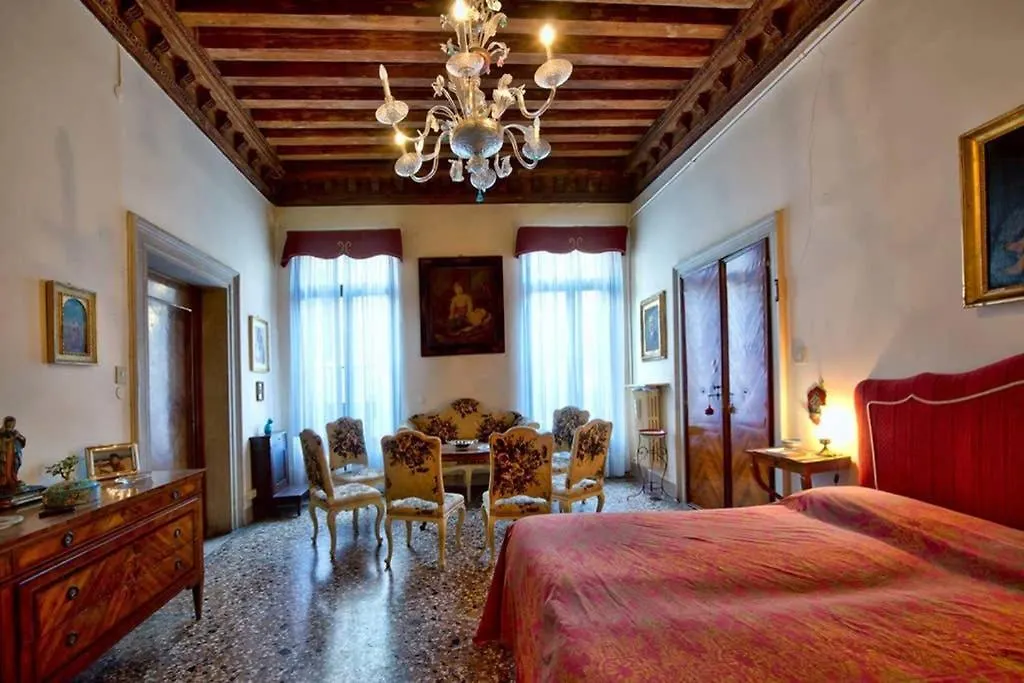 Gradenigo Apartment Venice