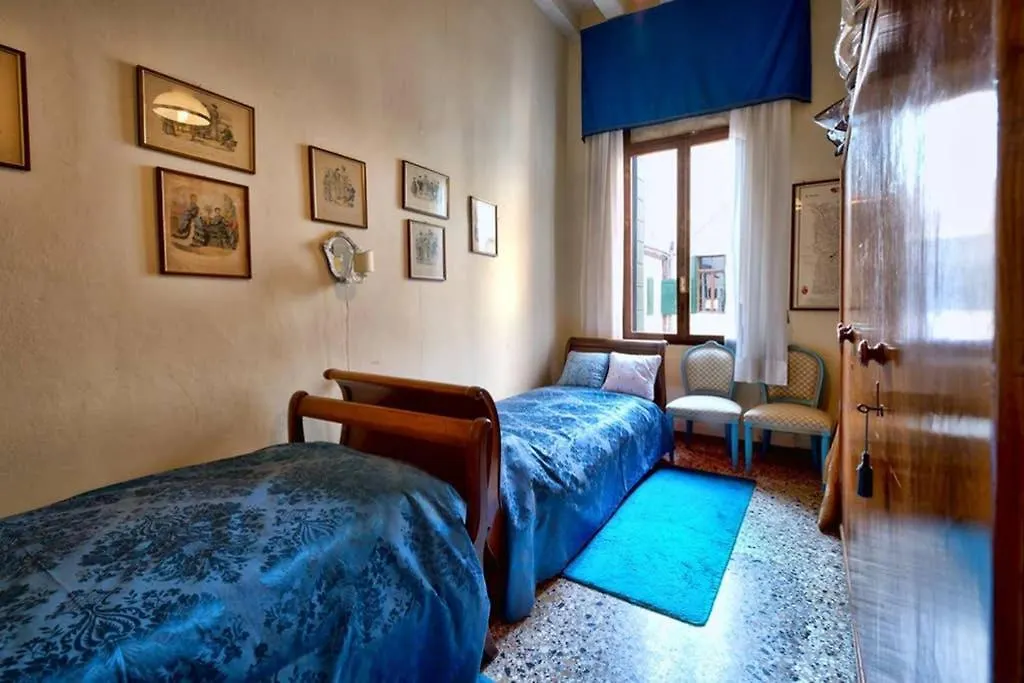 Gradenigo Apartment Venice Italy